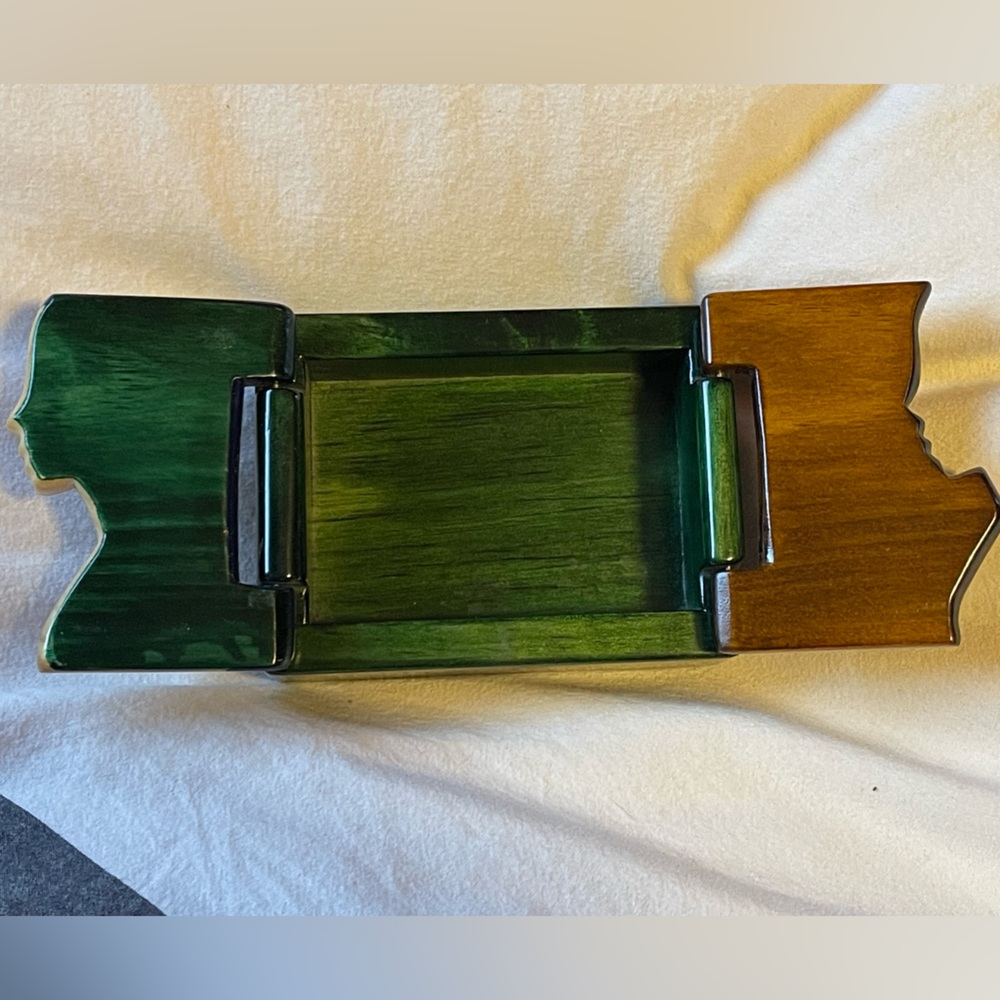 Pretty Wooden Jewelry Box - Picture 5 of 6